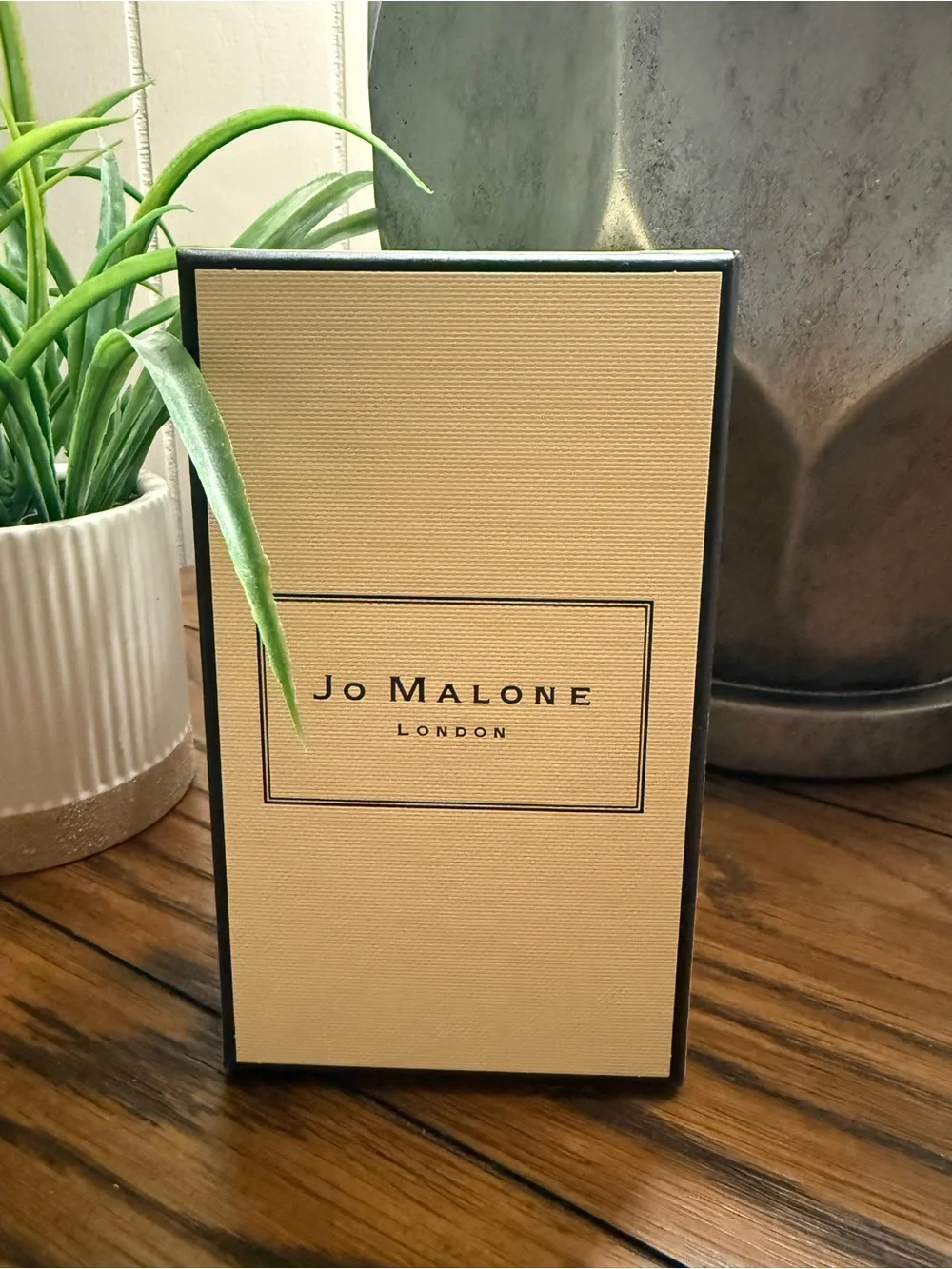 Jo Malone Beige Box with Black Trim